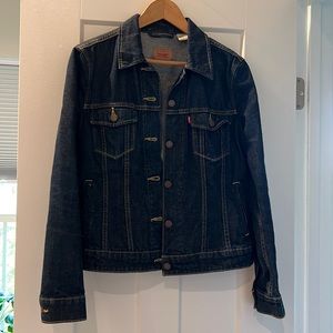 Levi’s Jean Jacket - women’s M